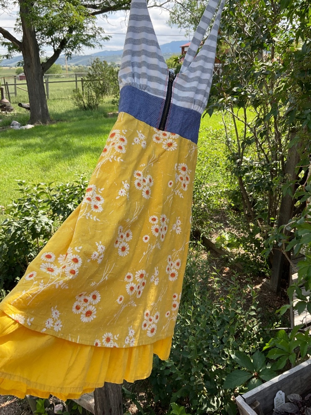 Cute lil Daisy Summer Number by Scrapbook Originals